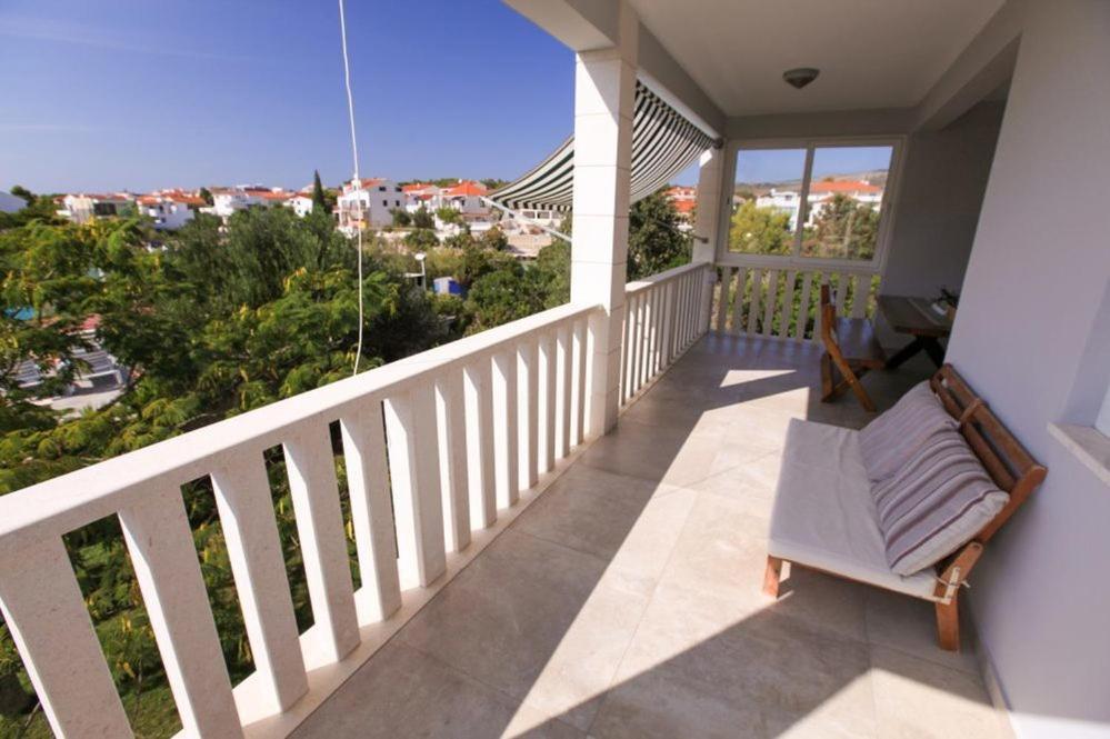 Apartments Luka Rogoznica  Luaran gambar