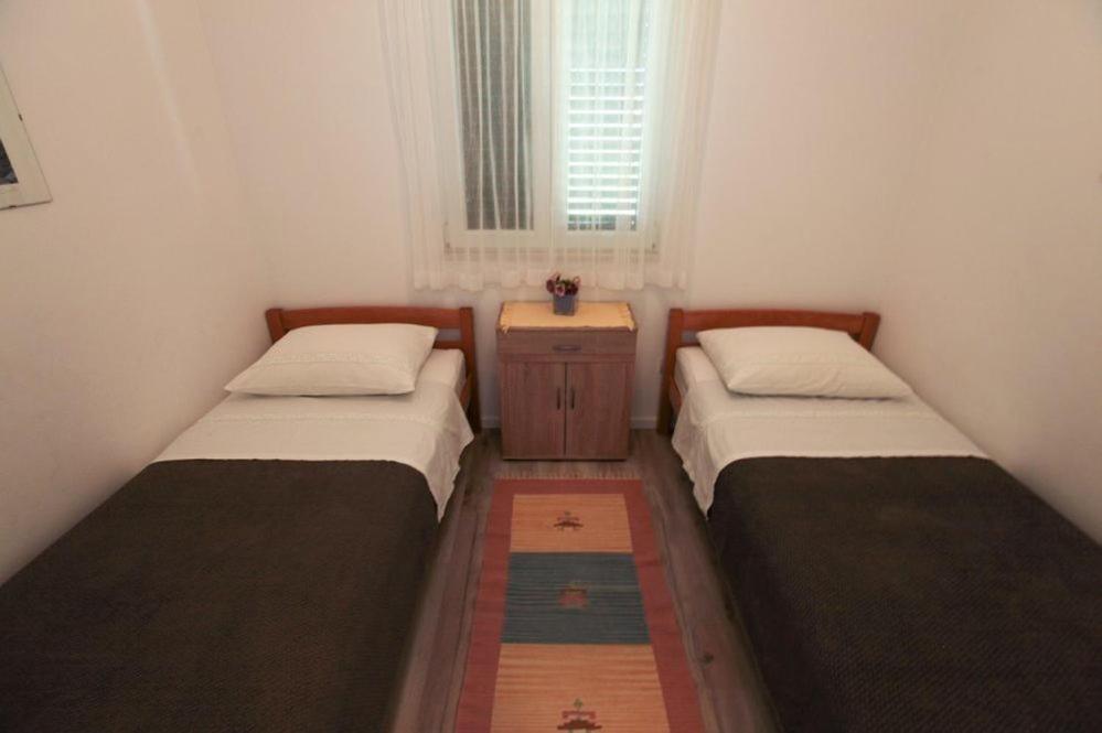 Apartments Luka Rogoznica  Luaran gambar
